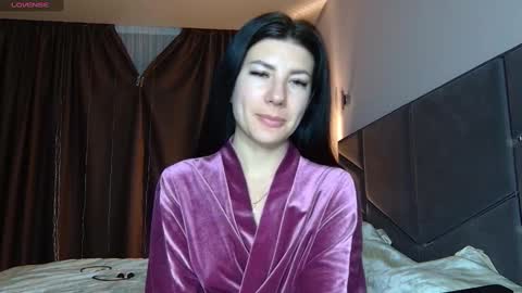 Nessy online show from February 26, 3:10 am