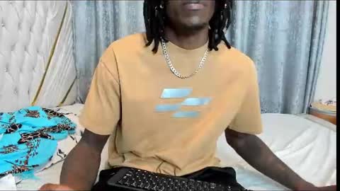 netfux_and_chill online show from July 15, 7:19 pm