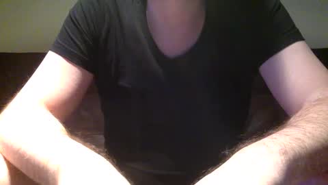 Snapshot of neu242gierig chatting on January 4, 7:13 am Neu242Gierig online show from January 4, 7:13 am