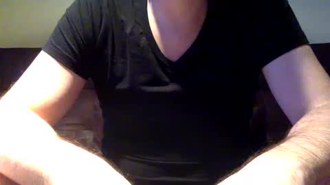 Snapshot of neu242gierig chatting on January 5, 7:28 am Neu242Gierig online show from January 5, 7:28 am