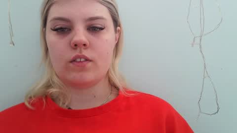 Snapshot of never_enoughh chatting on July 7, 6:05 am never_enoughh online show from July 7, 6:05 am