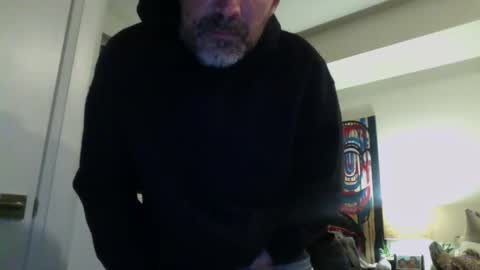 Snapshot of new_guy7000 chatting on November 16, 10:21 am new_guy7000 online show from November 16, 10:21 am