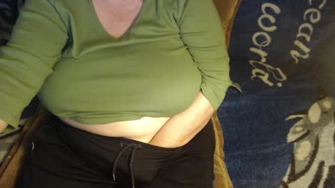 Lilly  online show from February 22, 3:07 am