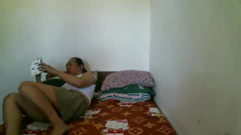 Snapshot of newest_star69 chatting on January 25, 5:51 am Lucy Pearl online show from January 25, 5:51 am