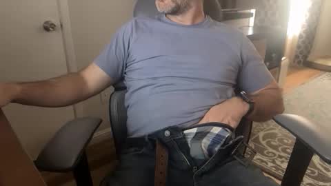 newguy_097 online show from November 5, 8:53 pm