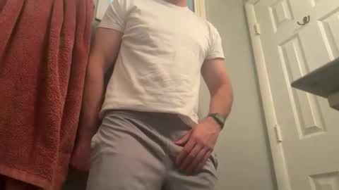 newguy_097 online show from November 11, 11:05 pm