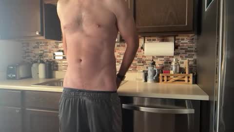 newguy_097 online show from November 30, 3:16 pm