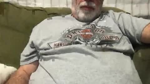 newtman68 online show from April 14, 1:00 am