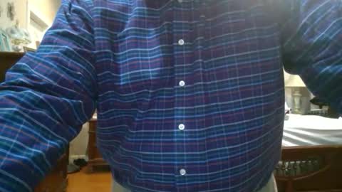 Snapshot of newtothis1015 chatting on February 25, 11:14 pm Daring online show from February 25, 11:14 pm