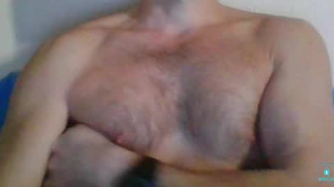 Snapshot of newtyguy90 chatting on December 14, 5:03 pm newtyguy90 online show from December 14, 5:03 pm