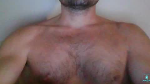 Snapshot of newtyguy90 chatting on December 30, 3:35 pm newtyguy90 online show from December 30, 3:35 pm