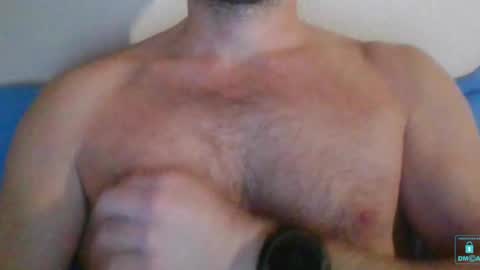 Snapshot of newtyguy90 chatting on January 17, 3:22 pm newtyguy90 online show from January 17, 3:22 pm