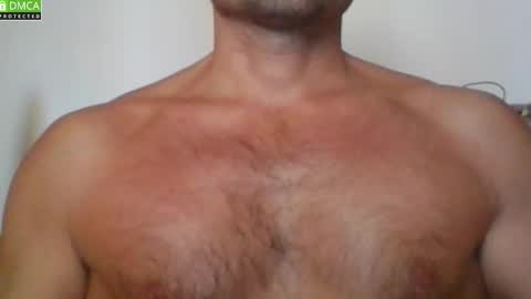 Snapshot of newtyguy90 chatting on September 27, 11:26 am newtyguy90 online show from September 27, 11:26 am