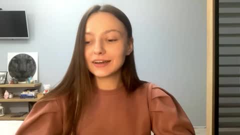 Agne online show from November 24, 2:39 pm