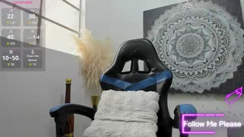 Snapshot of nextboywell1 chatting on February 22, 7:34 pm Yeison online show from February 22, 7:34 pm