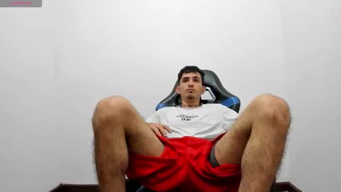 Snapshot of nextboywell1 chatting on February 26, 7:24 pm Yeison online show from February 26, 7:24 pm