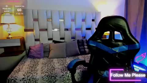 Snapshot of nextboywell1 chatting on March 13, 3:13 am Yeison online show from March 13, 3:13 am