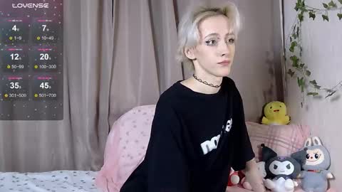 NextVibe1 online show from November 24, 5:12 pm