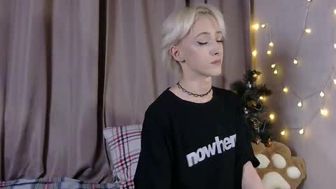 NextVibe1 online show from January 7, 5:04 pm