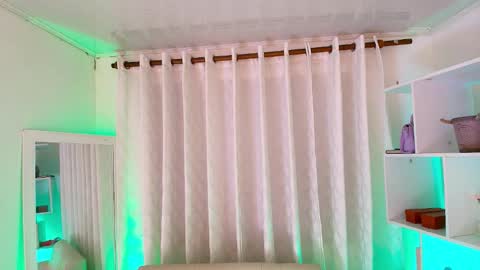  Angie   Instagram  angie julianac add me online show from February 20, 5:04 am