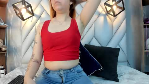 Milena online show from February 3, 1:51 pm