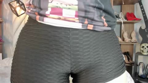 Milena online show from March 12, 2:56 pm