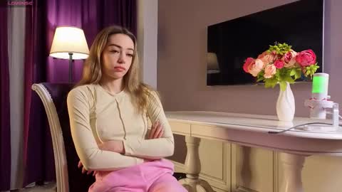 Anasteisha online show from December 18, 3:34 am