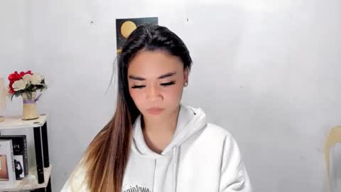 hottie nicole online show from March 4, 1:44 am