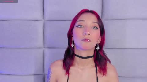 Snapshot of niaafox chatting on April 16, 12:39 pm Nia online show from April 16, 12:39 pm