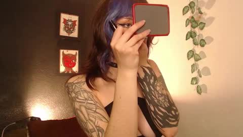  niakat  online show from January 17, 11:52 pm