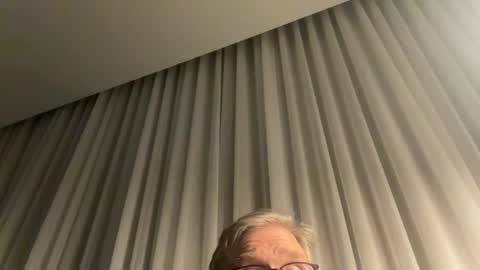 Nice Gentle Naughty online show from January 2, 3:15 am