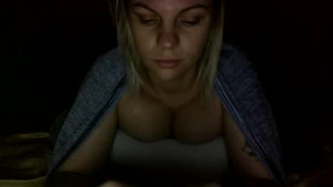 Amber online show from December 2, 11:45 am