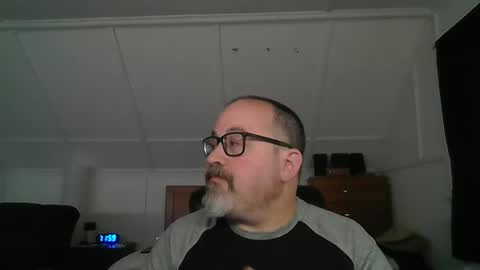 niceguy7208 online show from May 17, 3:59 am