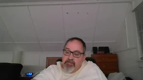 niceguy7208 online show from July 19, 3:54 am