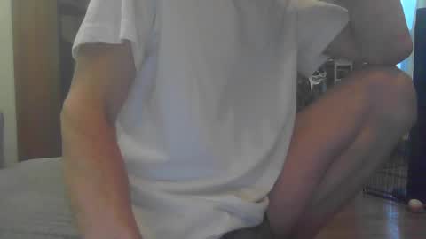 Snapshot of niceguyandrew chatting on September 26, 10:25 pm Andrew online show from September 26, 10:25 pm