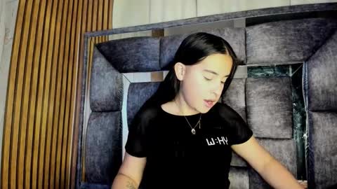 Luna online show from December 13, 10:37 pm