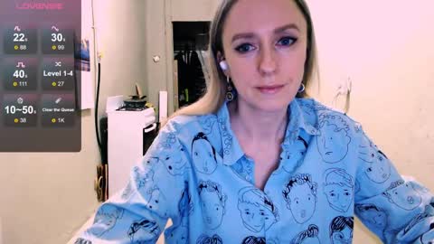 Snapshot of nicekat chatting on April 25, 7:11 pm Kathrine online show from April 25, 7:11 pm