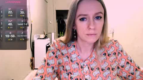 Snapshot of nicekat chatting on May 16, 6:07 pm Kathrine online show from May 16, 6:07 pm