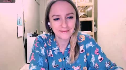 Snapshot of nicekat chatting on July 5, 8:38 pm Kathrine online show from July 5, 8:38 pm
