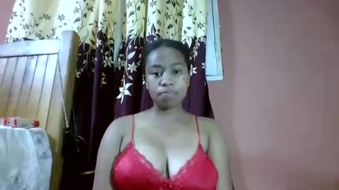 nicelly01 online show from April 30, 6:20 am