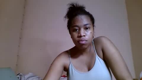 nicelly01 online show from May 9, 12:16 am