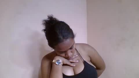 nicelly01 online show from June 16, 6:32 pm