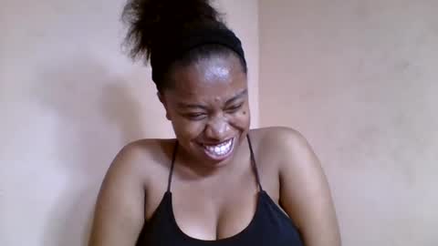 nicelly01 online show from July 1, 6:07 pm