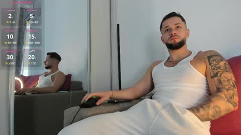 Nicholassx online show from April 8, 6:24 am