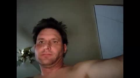 nicholasweber21 online show from May 22, 9:15 am
