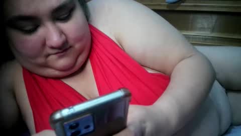 Snapshot of nicholle chatting on December 16, 10:26 pm Nicholle online show from December 16, 10:26 pm