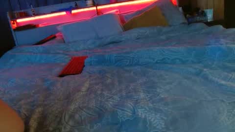 Snapshot of nichythixxx chatting on April 16, 12:06 pm nichythixxx online show from April 16, 12:06 pm