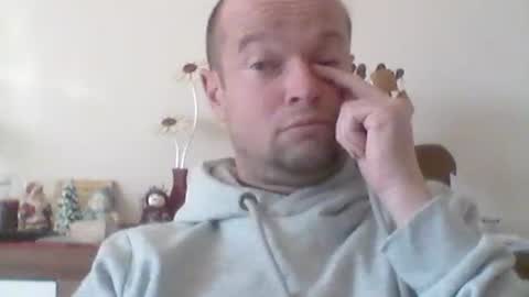 Snapshot of nick1990b chatting on January 19, 12:17 pm nick1990b online show from January 19, 12:17 pm