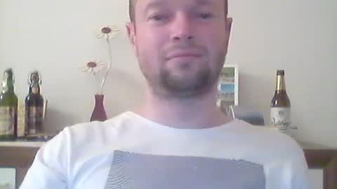 Snapshot of nick1990b chatting on March 1, 9:15 pm nick1990b online show from March 1, 9:15 pm