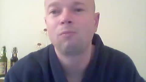 Snapshot of nick1990b chatting on March 2, 8:40 pm nick1990b online show from March 2, 8:40 pm